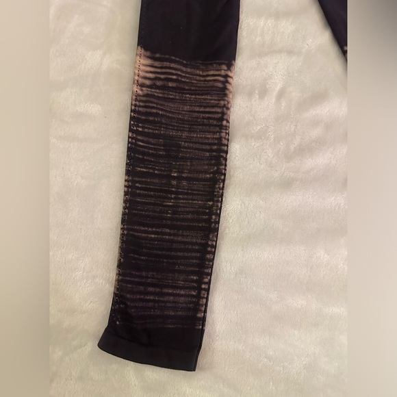 Free People XS/S compression leggings. Excellent condition. - Picture 4 of 8